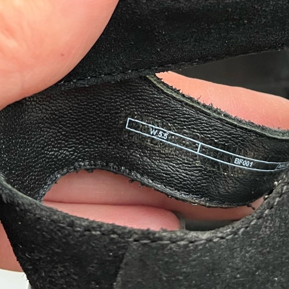 Ugg Lecia Black Suede Leather Tassel Ankle Wrap Gladiator Sandals - Picture 6 of 16